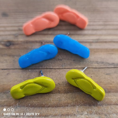 Lots de trois paires de puces d’oreilles