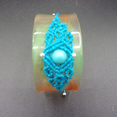 Bracelet en macramé fait main avec turquoise, personnalisable