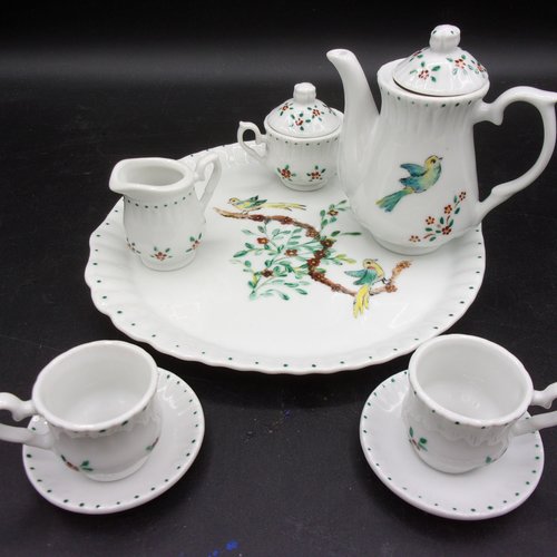 Dinette en porcelaine peinte main 10 pièces