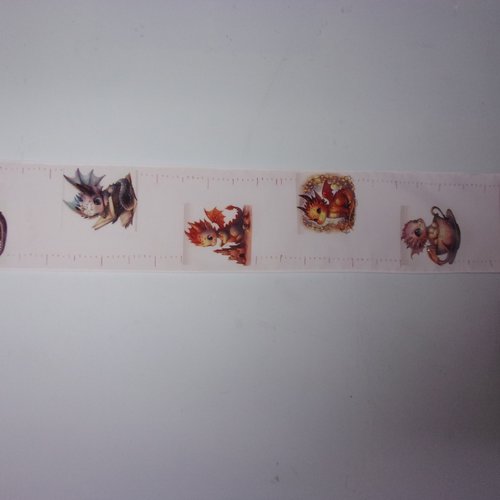 Toise motif dragon en tissu