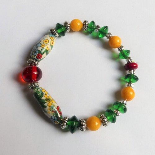 Bracelet perles, bracelet coloré, céramique,  verre, intercalaires laiton argenté, jade jaune