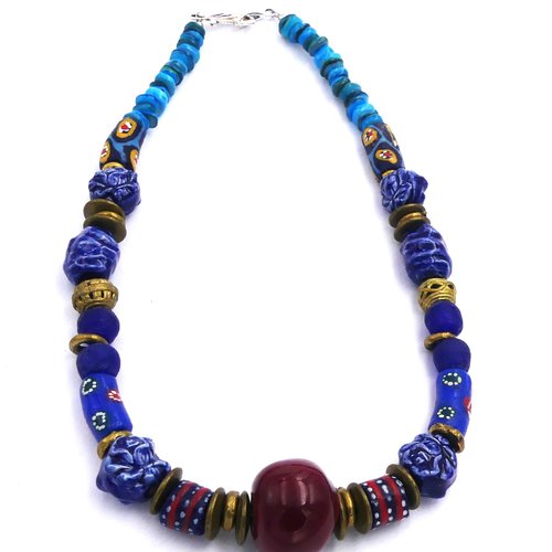 Collier rustique, collier mi-long, coller ethnique, perles verre africain, céramique, laiton, nacre, cadeau femme