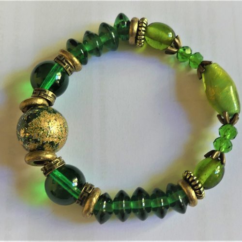 Bracelet artisanal en verre, argile polymère, métal doré vieilli et bronze