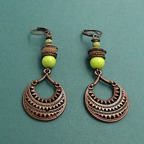 Boucles d'oreilles en laiton cuivré avec perles de verre, bois et pierre naturelle, idée cadeau femme