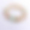 Bracelet perles pierre naturelle et rondelles métal doré sur fil élastique