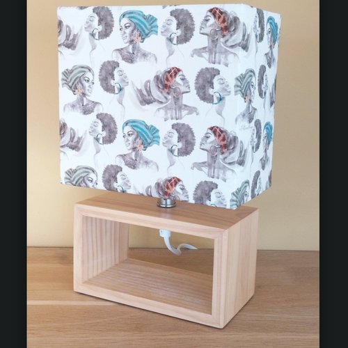 Lampe woman