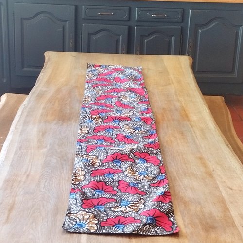 Chemin de table fleurs de mariage