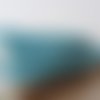 90cm cordon suédine clouté - 5 x 2 mm - bleu turquoise avec clou de 3 mm  - 22 