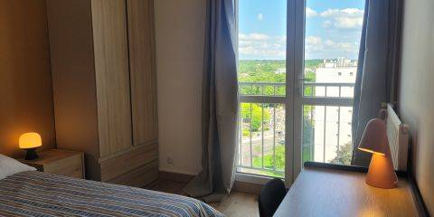 Chambre-vue bureau