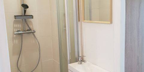 Salle d'Eau privative Chambre Verte