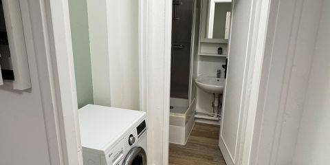Lave linge et salle de bain 1