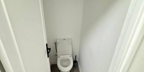 Wc 1