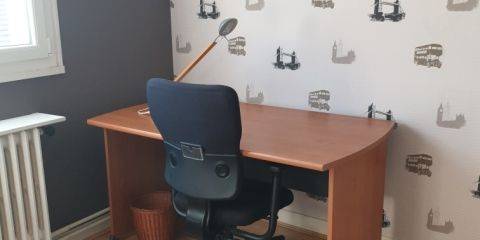 CHAMBRE 3 BUREAU