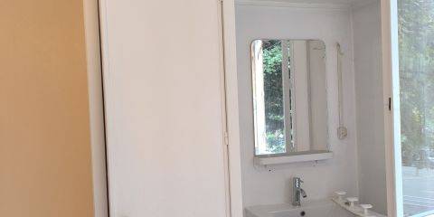 Chambre - lavabo privé