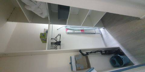 Studio 2 dressing