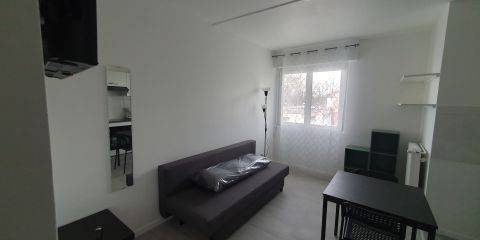 Studio 4