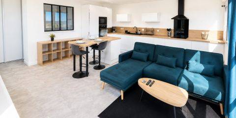 SALON / CUISINE