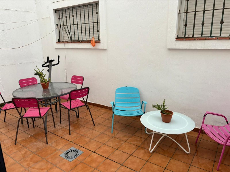 Apartamento en La Línea de la Concepción por 700