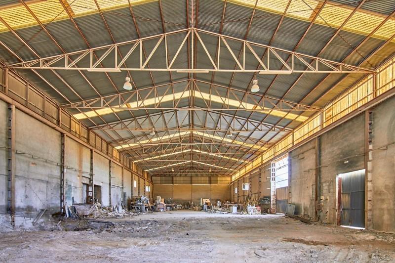 Industrial-unit for sale in Fines - DML-95139