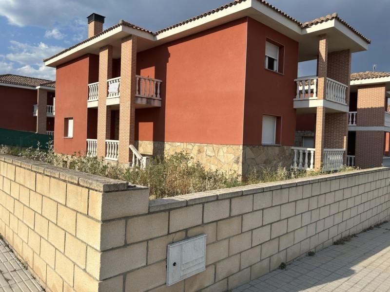 Chalet in vendita a Navas del Rey - OIP-5972/875