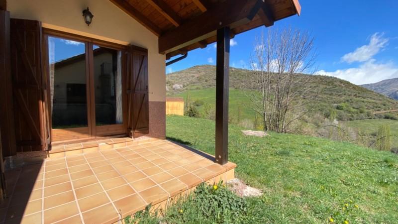 Chalet for sale in Laspaúles - KMP-00954