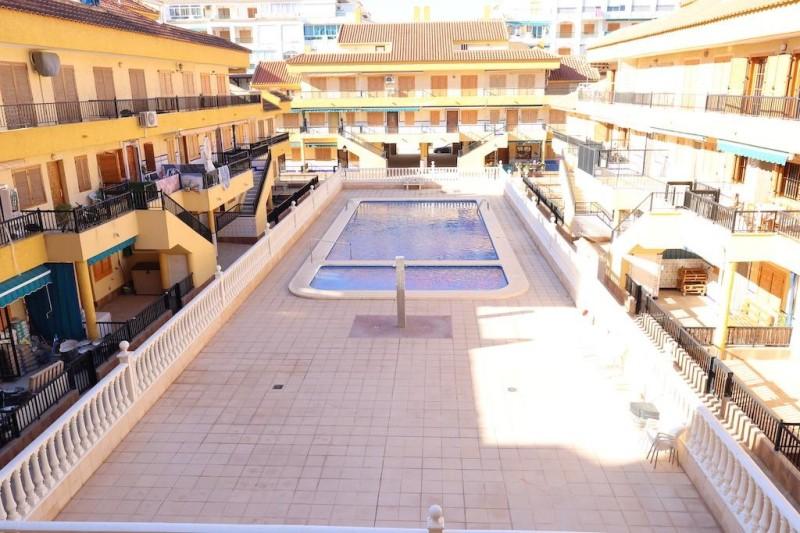 Ref: FMH-B10528