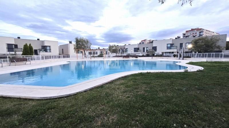Casa en alquiler en Campolivar, Godella - DBS-2399-Residencial