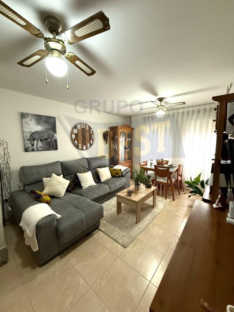 Piso en venta en Bernuy de Porreros - QCI-749589