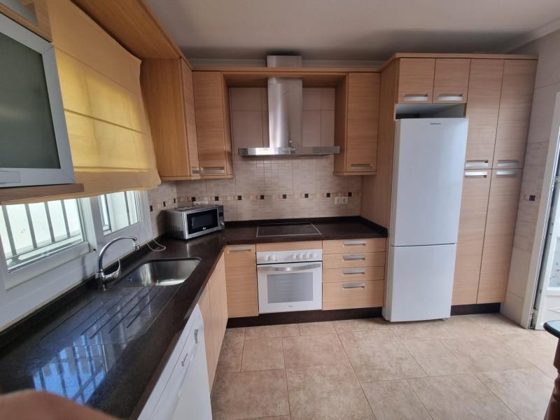 Casa en alquiler en Núcleo Urbano - MUZ-INFER-2535
