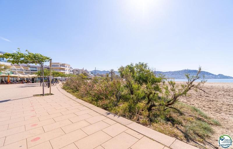 Apartamento en venta en Salatar, Roses - FSF-CBR-5883