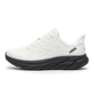 Hoka CLIFTON UTL