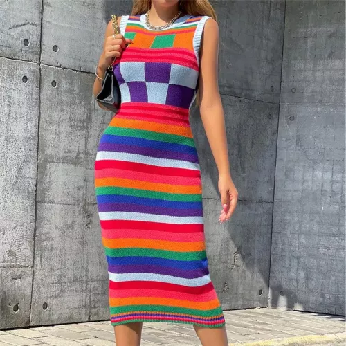 Mode Femmes Printemps Eté Tricoté Robe Arc-en-ciel Dames Sans manches Une Pièce Slim Fit Robe fourreau