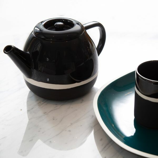 Teapot Sicilia, Black Radish - 1,5L - Ceramic - image 2