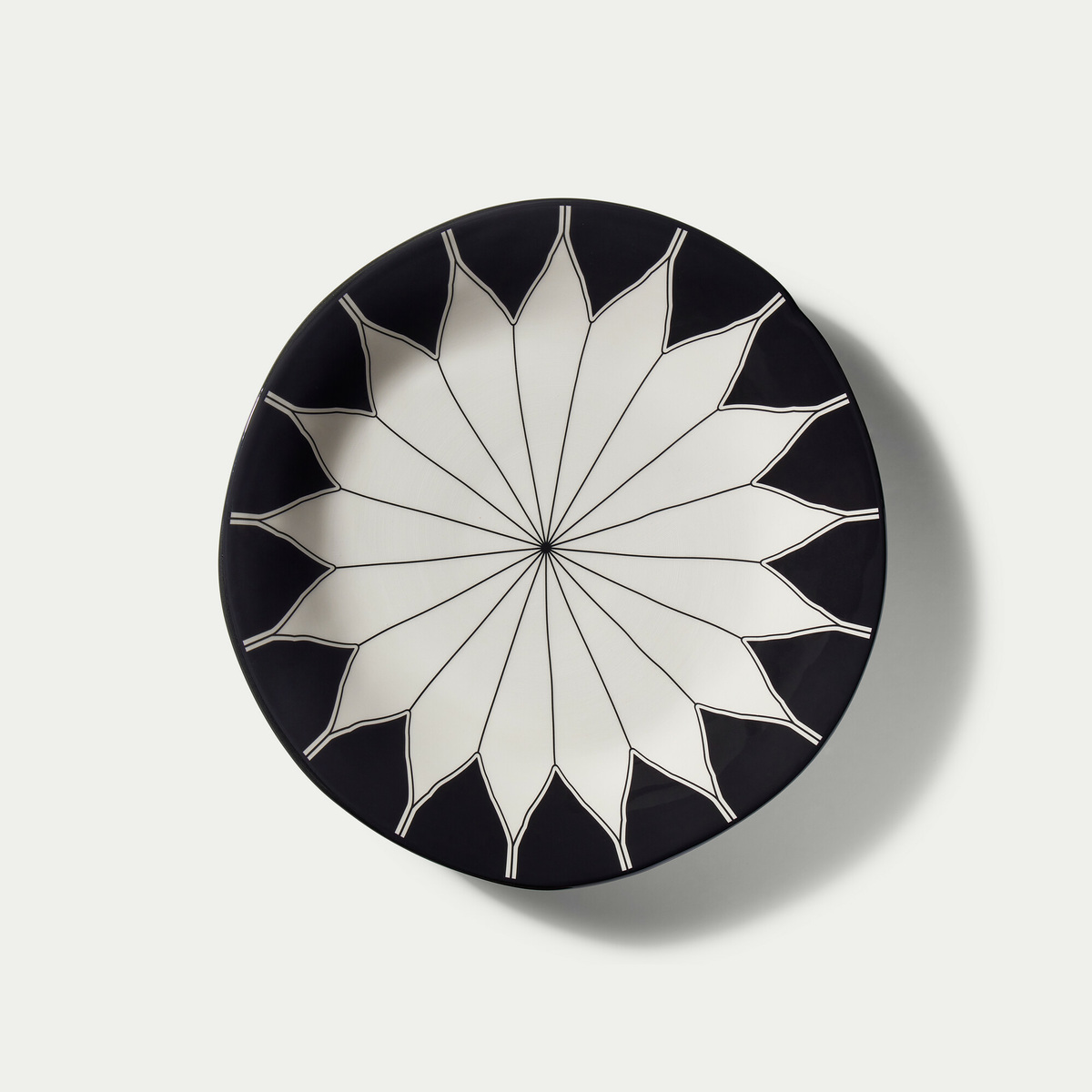 Dessert Plate Daria, Black - ø22 cm - Ceramic - image 1
