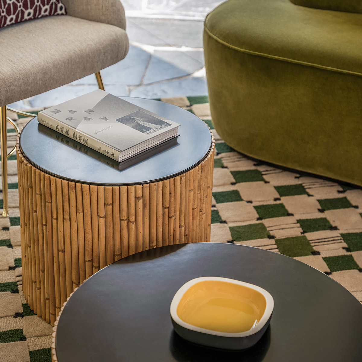 Duo of Coffee Tables Rivera, Natural / Black - ø60 x H30 cm and ø45 x H40 cm - Rattan / Lacquered wood - image 4