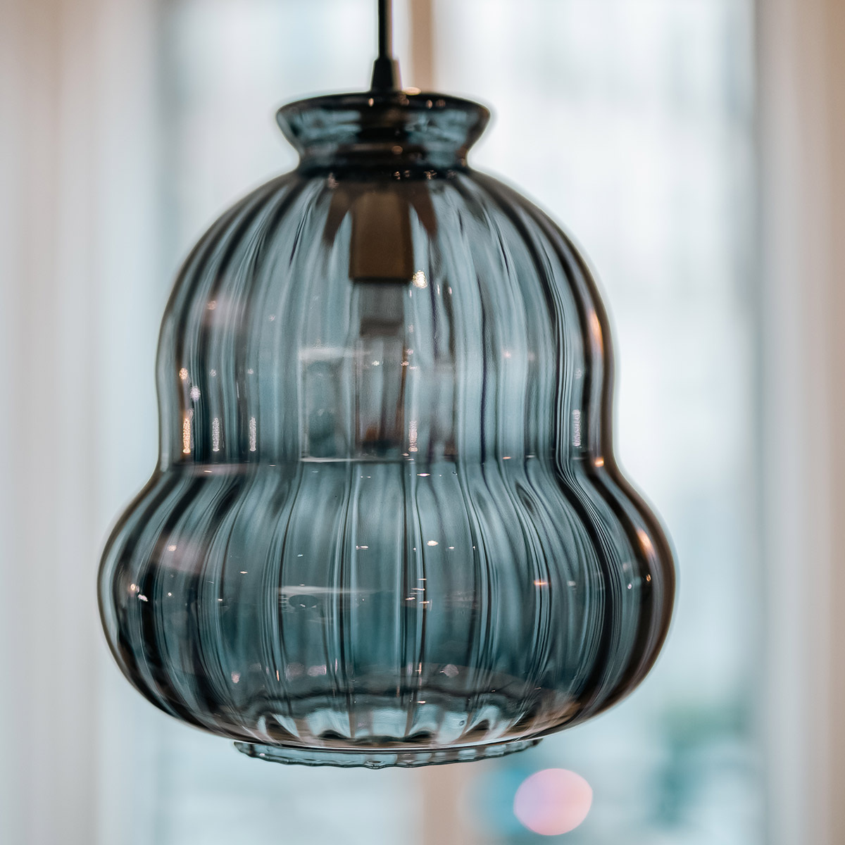 Hanging lamp Vague, Black - H10 in - Glass - image 3