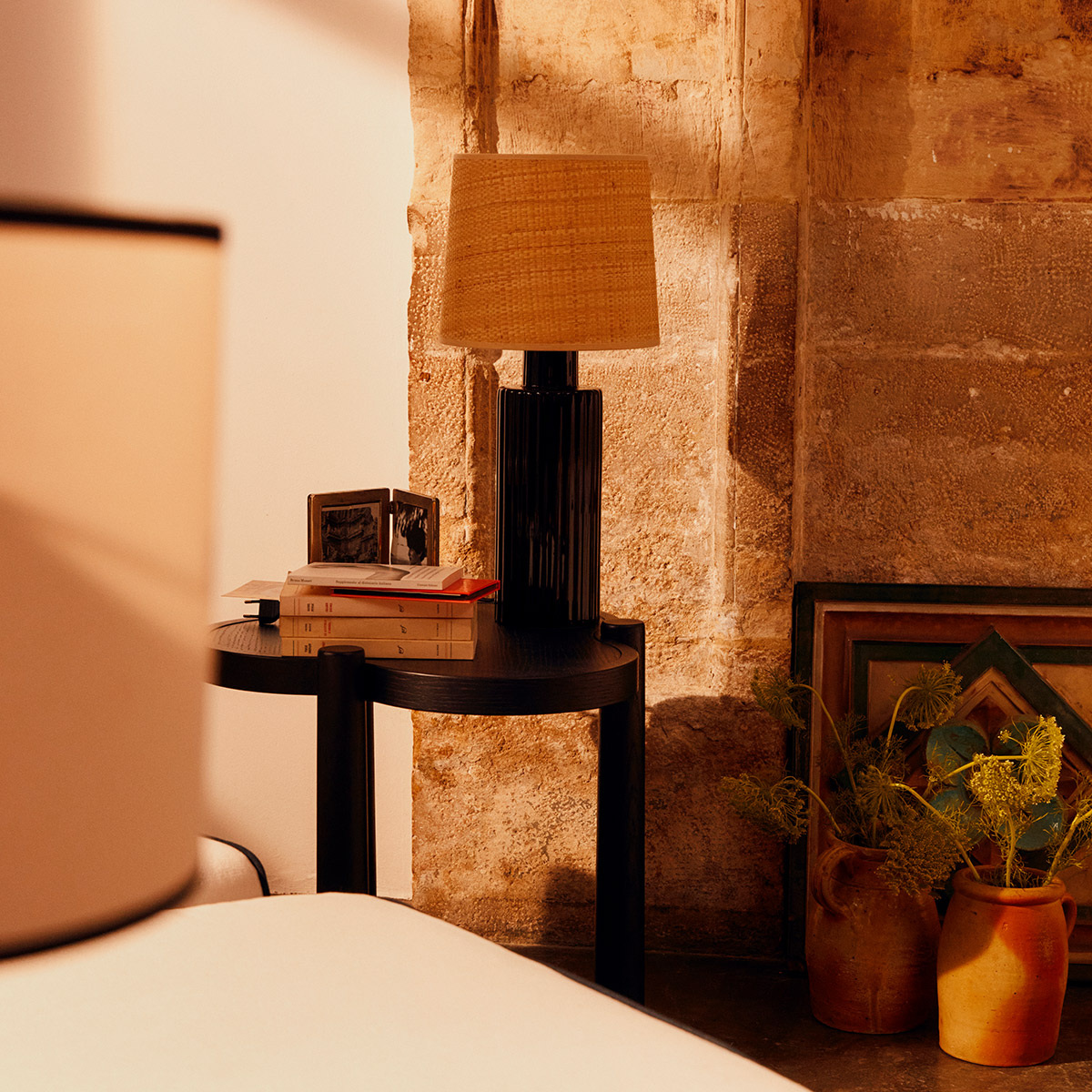 Lampe à poser Portofino, Noir - H46cm - Céramique / Abat-jour Rabane - image 3