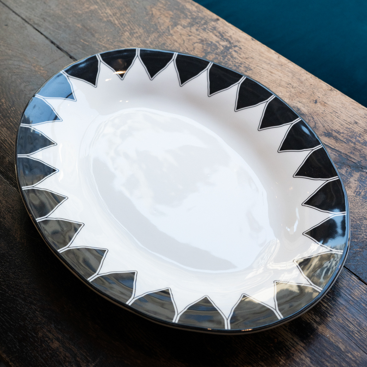 Oval Dish Daria, Black - L45 cm - Ceramic - image 2