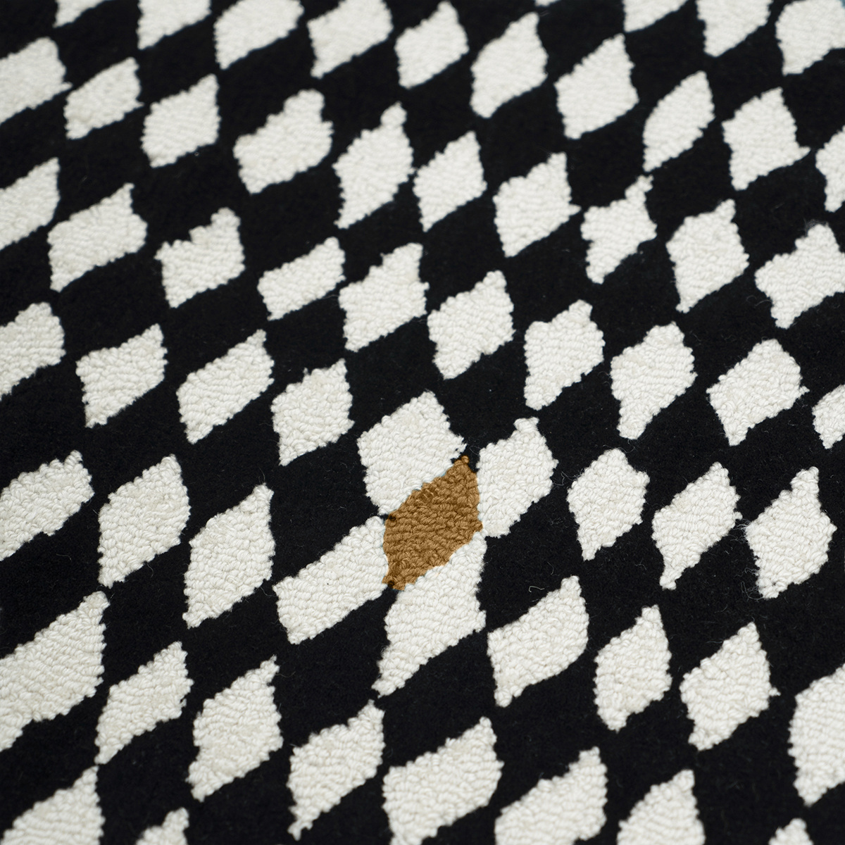 Carpet Atrium, Ochre - W200 x L300 cm - Wool / Cotton - image 2